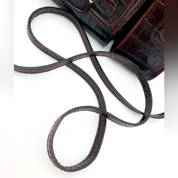 BRIGHTON✨Vintage Chestnut Croc Embossed Leather Organizer Crossbody - Picture 5 of 14